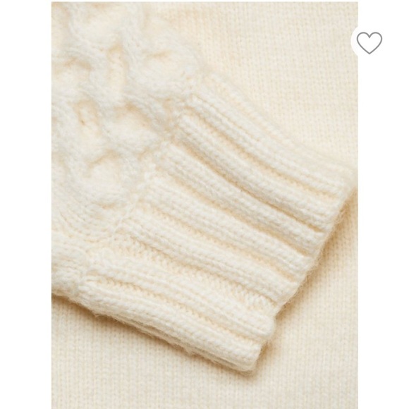 ASTR THE LABEL Imani 2-Piece Cream Knit Cutout Sweater Set NWOT - Picture 10 of 16